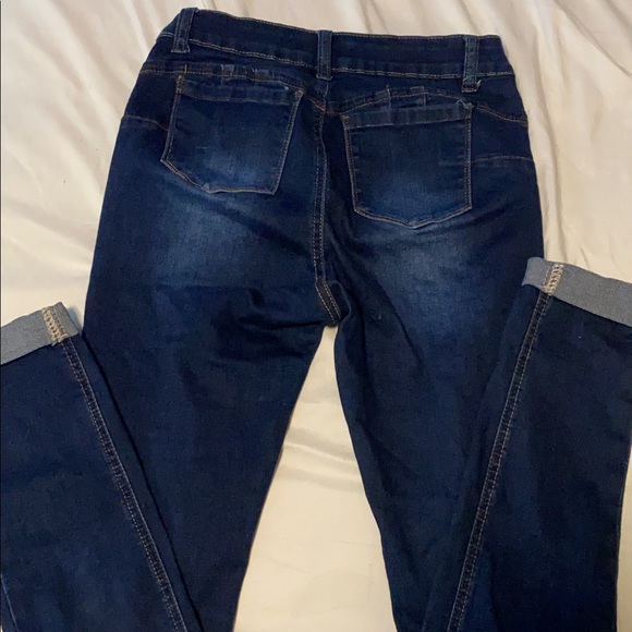 Push Up Ripped Jeans! - Picture 3 of 3